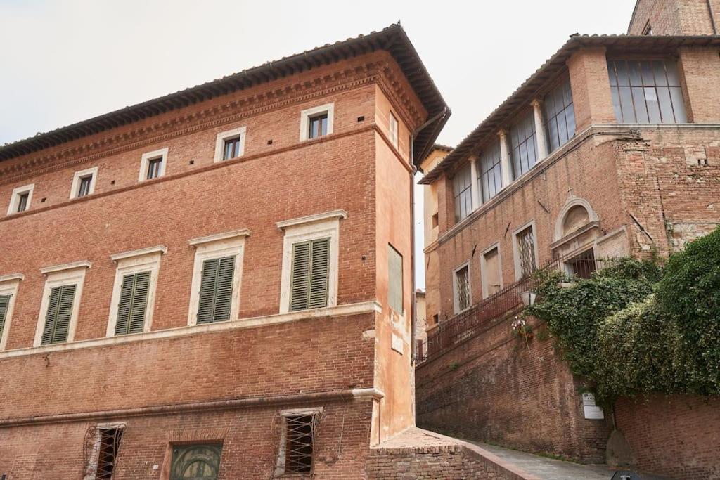 Palazzo Celsi Pollini Duomo Casa Emma Διαμέρισμα Σιένα Εξωτερικό φωτογραφία