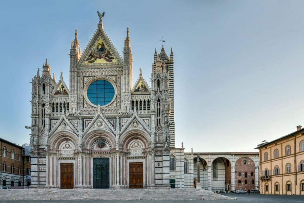 Palazzo Celsi Pollini Duomo Casa Emma Διαμέρισμα Σιένα Εξωτερικό φωτογραφία